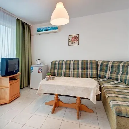 Apartament Panorama- Studio Chantall- 2+ *